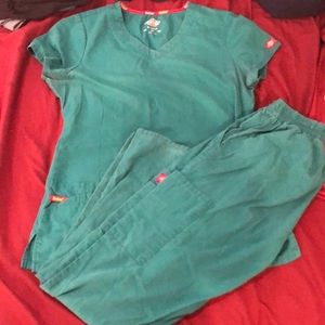 Dickies scrub set
